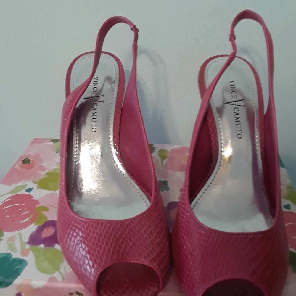 Vince Camuto wedge